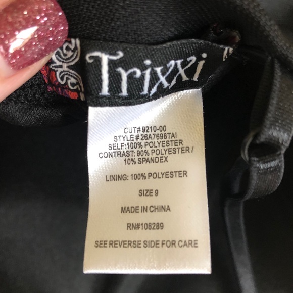 🎉 HP 🎉 NWOT Black and White Colorblock Dress - Picture 3 of 6